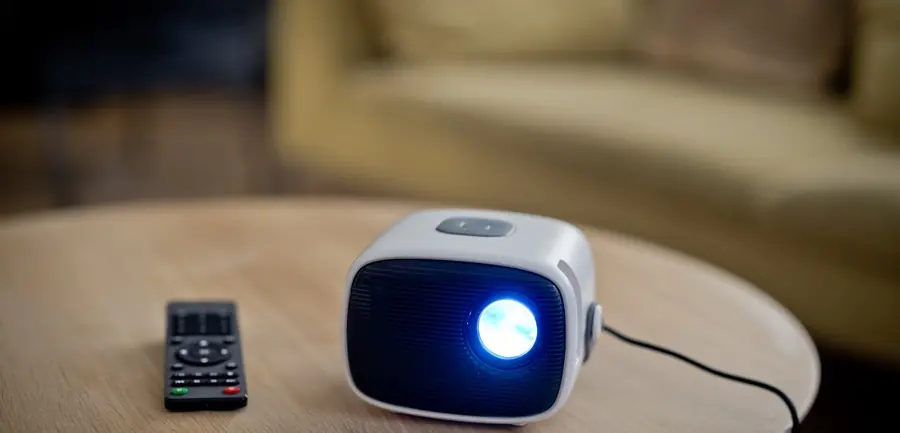 Mini TV-projector